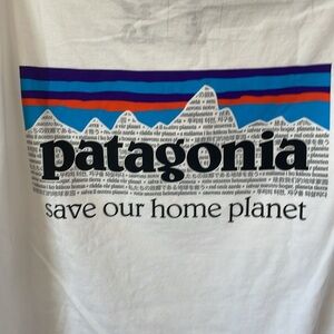 Patagonia M’s Med P-6 Mission Organic T Shirt White